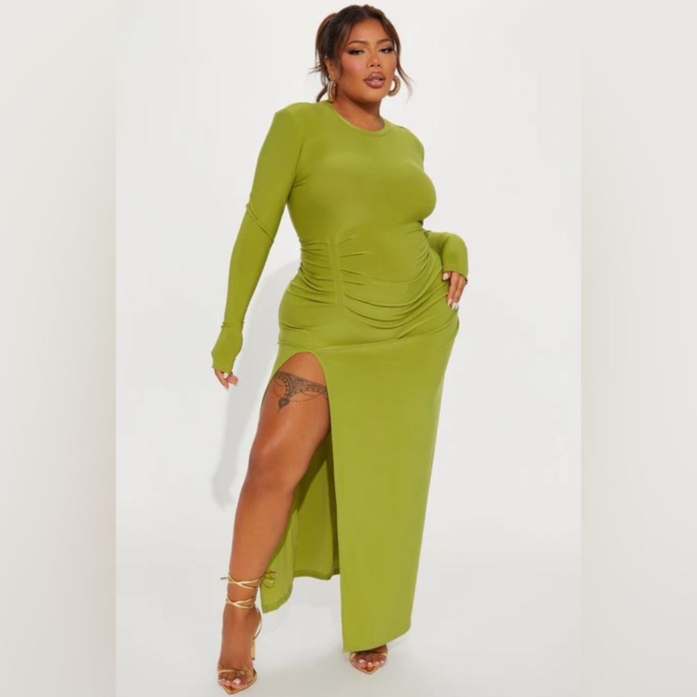 Elegant Green Long Sleeve Dress